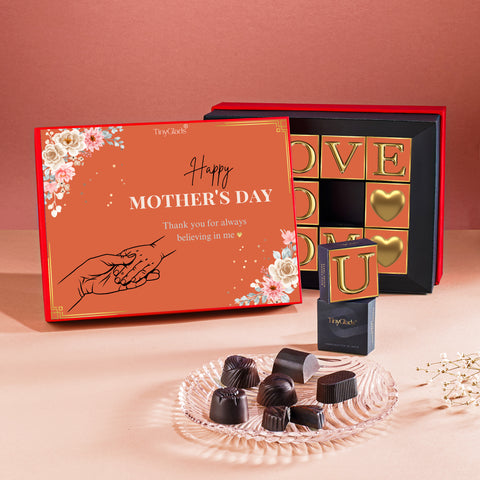 Mother’s Day Personalized Chocolate Gift Set