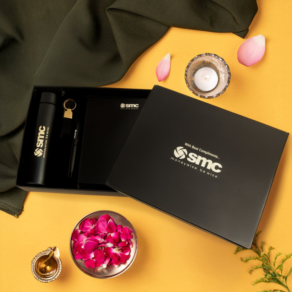 Customized Corporate Gift Hamper with Bottle, Diary, Pen & Keychain